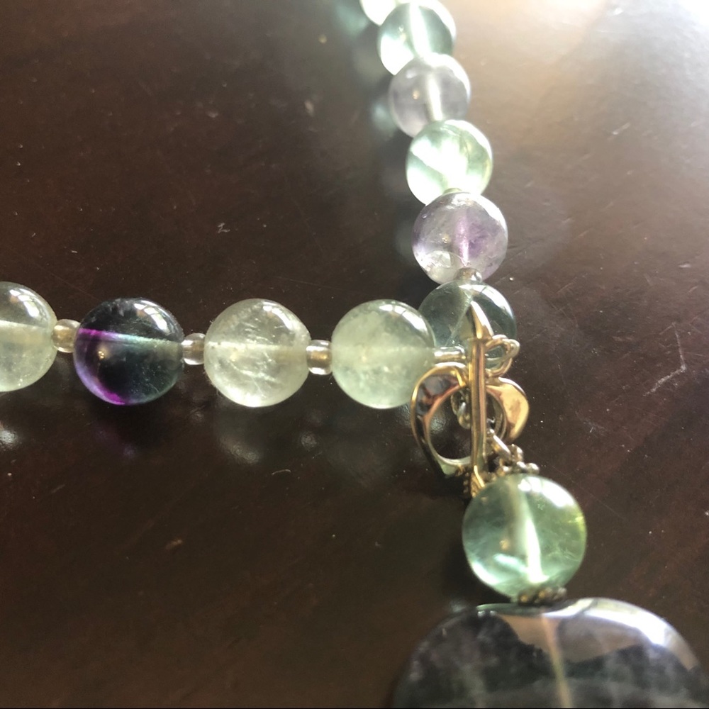Rainbow Fluorite Purple/Green Heart Bead Necklace - Picture 4 of 5